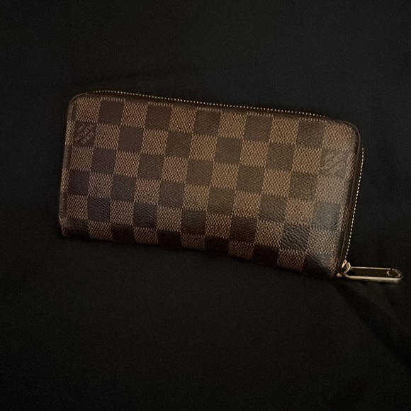 Louis Vuitton long zippy wallet Damier Ebene- used - Picture 2 of 5